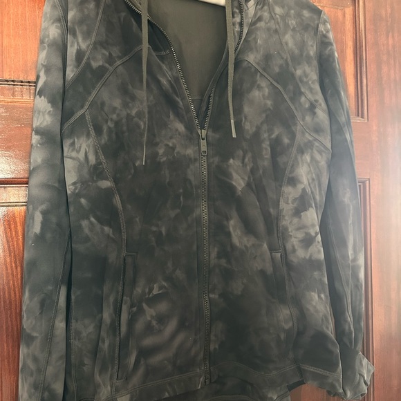 Lululemon define hoodie size10 used excellentcondition mild pilling underarm - Picture 2 of 11